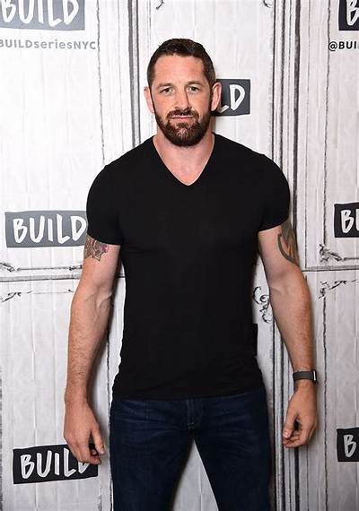 Stu West Net Worth, Age, Height, Bio, Birthday, Wiki!
