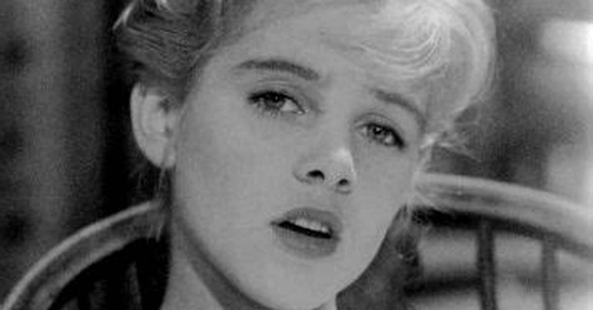 Sue Lyon Net Worth, Age, Height, Bio, Birthday, Wiki!
