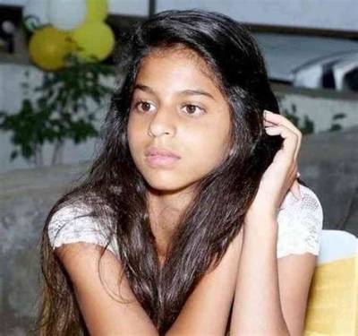 Suhana Khan Net Worth, Age, Height, Bio, Birthday, Wiki!