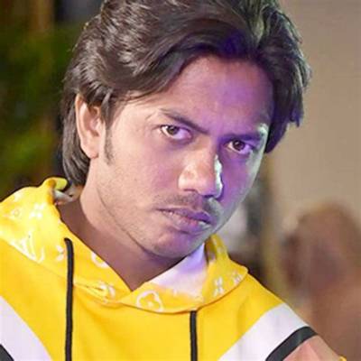 Sumit Singh - Net Worth, Age, Height, Birthday, Bio, Wiki!