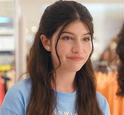 Sunny Besen Thrasher - Net Worth, Age, Height, Birthday, Bio, Wiki!