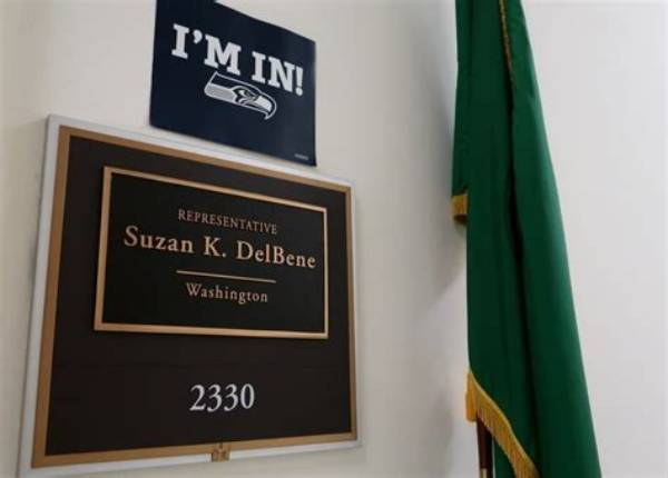 Suzan Delbene - Net Worth, Age, Height, Birthday, Bio, Wiki!