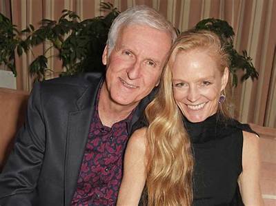Suzy Amis Cameron Net Worth 2024, Age, Height, Bio, Birthday, Wiki!