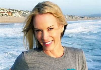 Suzy Favor Hamilton Net Worth 2024, Age, Height, Bio, Birthday, Wiki!