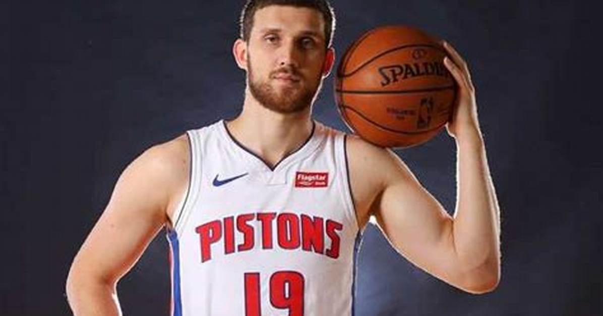 Sviatoslav Mykhailiuk - Net Worth, Age, Height, Birthday, Bio, Wiki!
