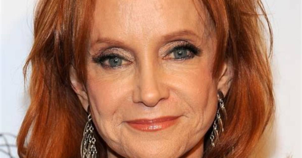Swoosie Kurtz Net Worth, Age, Height, Bio, Birthday, Wiki!