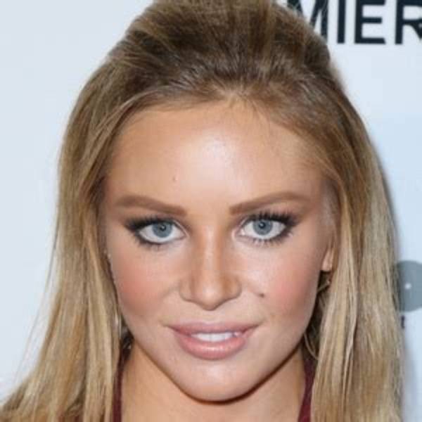 Tara Holt - Net Worth, Age, Height, Birthday, Bio, Wiki!