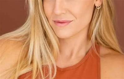 Taryn Terrell - Net Worth, Age, Height, Birthday, Bio, Wiki!