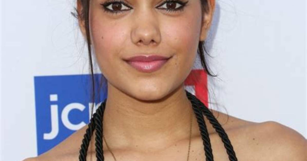 Tasie Lawrence - Net Worth, Age, Height, Birthday, Bio, Wiki!