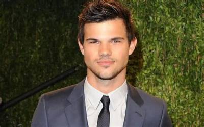 Taylor Lautner Net Worth, Age, Height, Bio, Birthday, Wiki!