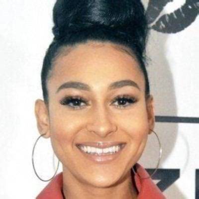 Taylor Schwartz - Net Worth, Age, Height, Birthday, Bio, Wiki!