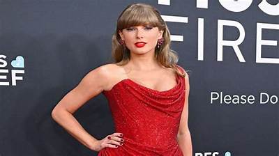 Taylor Swift Net Worth, Age, Height, Bio, Birthday, Wiki!