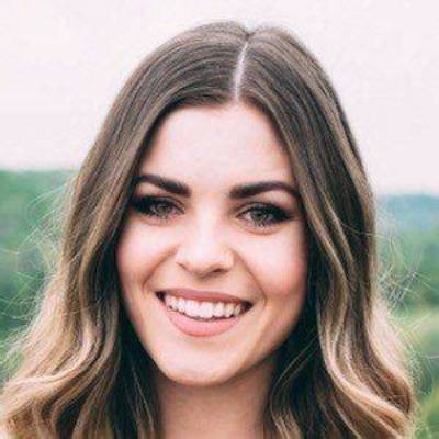Tenille Arts - Net Worth, Age, Height, Birthday, Bio, Wiki!