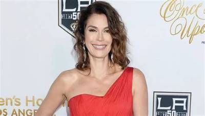 Teri Hatcher Net Worth, Age, Height, Bio, Birthday, Wiki!