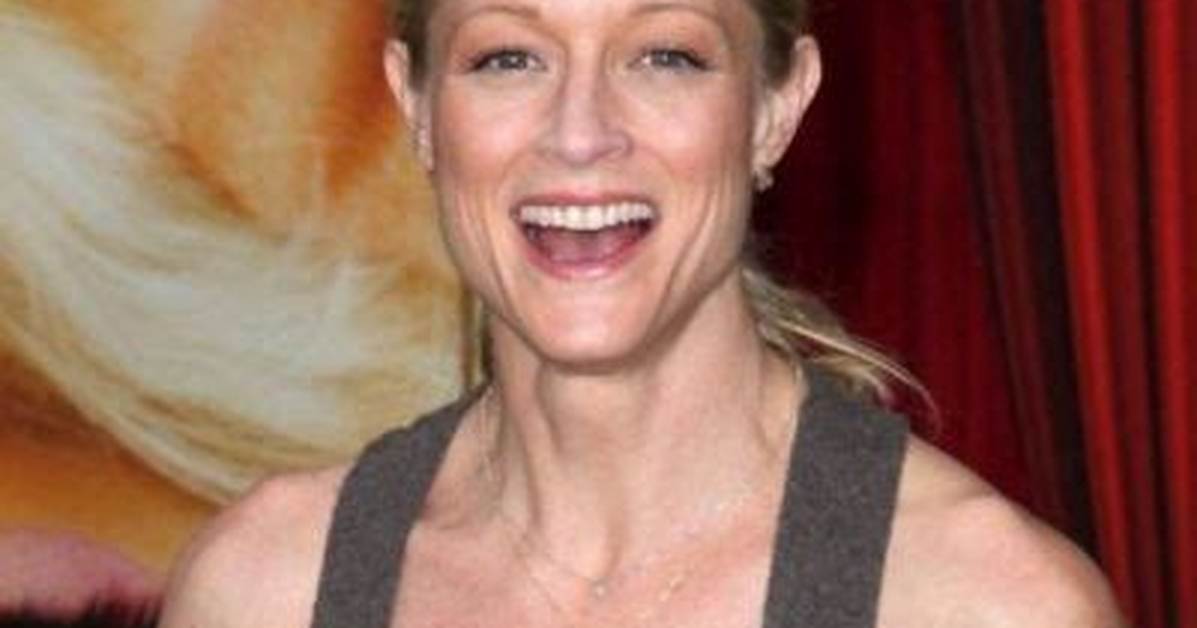 Teri Polo Net Worth, Age, Height, Bio, Birthday, Wiki!