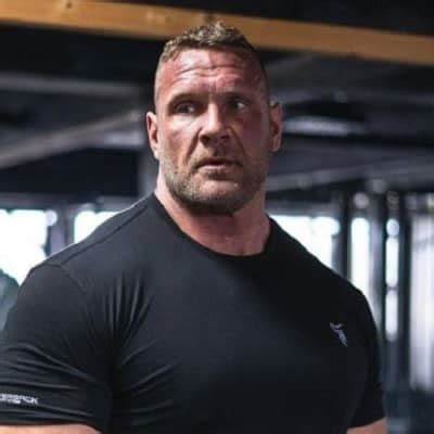 Terry Hollands - Net Worth, Age, Height, Birthday, Bio, Wiki!