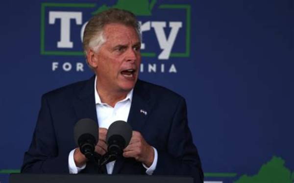 Terry Mcauliffe - Net Worth, Age, Height, Birthday, Bio, Wiki!
