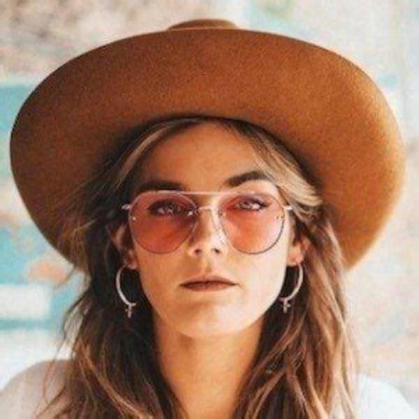 Tessa Barton Net Worth, Age, Height, Bio, Birthday, Wiki!