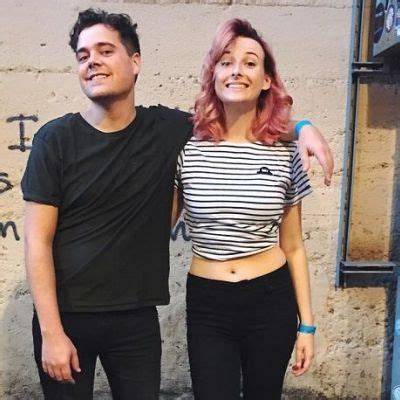 Tessa Violet Net Worth, Age, Height, Bio, Birthday, Wiki!