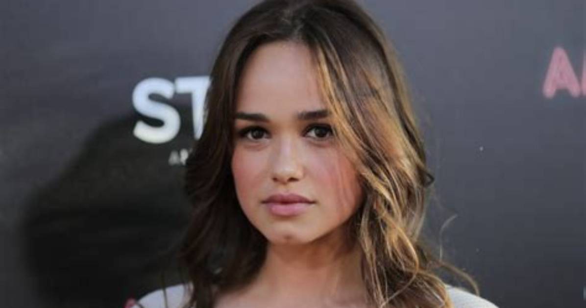 Theodora Rose Williams Net Worth, Age, Height, Bio, Birthday, Wiki!
