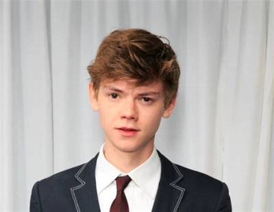 Thomas Brodie-Sangster Net Worth, Age, Height, Bio, Birthday, Wiki!
