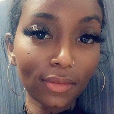 Tia Becca Net Worth, Age, Height, Bio, Birthday, Wiki!