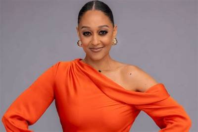 Tia Mowry Net Worth, Age, Height, Bio, Birthday, Wiki!