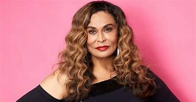 Tina Knowles Net Worth, Age, Height, Bio, Birthday, Wiki!