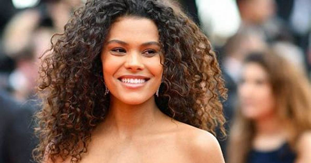 Tina Kunakey - Net Worth, Age, Height, Birthday, Bio, Wiki!