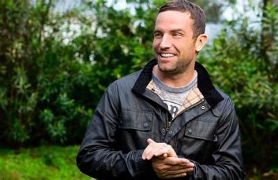Tj Lavin Net Worth, Age, Height, Bio, Birthday, Wiki!