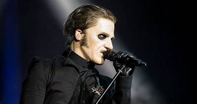 Tobias Forge Net Worth, Age, Height, Bio, Birthday, Wiki!