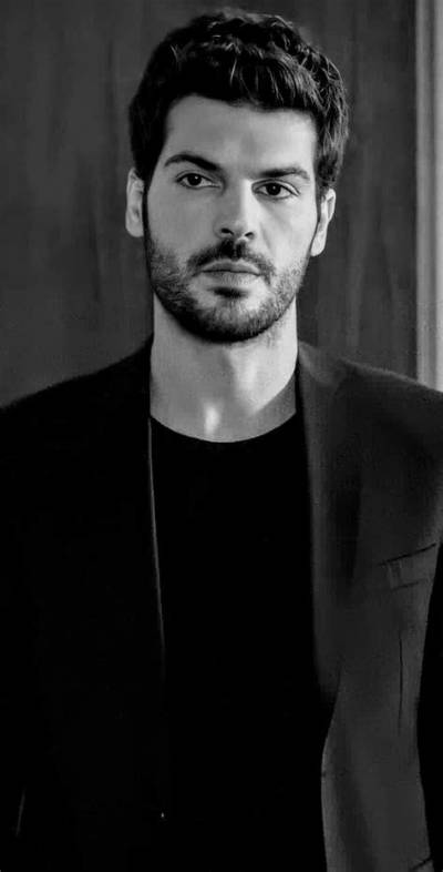 Tolga Mendi - Net Worth, Age, Height, Birthday, Bio, Wiki!