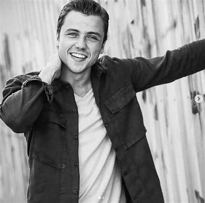 Tolga Saritas - Net Worth, Age, Height, Birthday, Bio, Wiki!