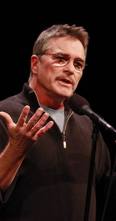 Tom Bodett - Net Worth, Age, Height, Birthday, Bio, Wiki!