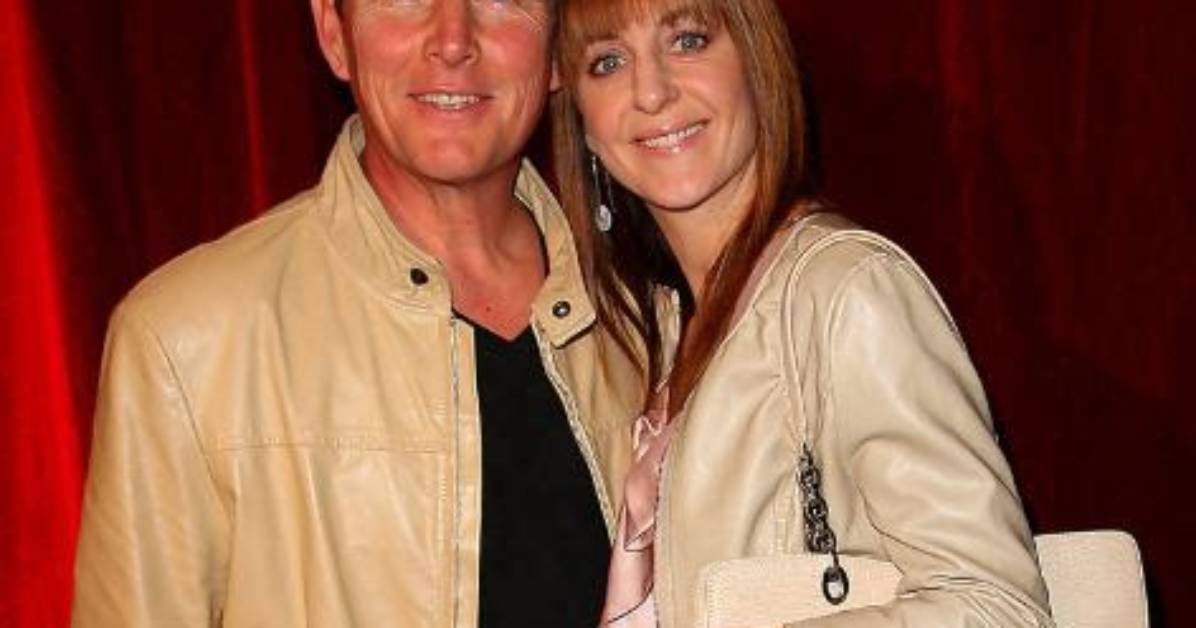 Tom Burlinson Net Worth, Age, Height, Bio, Birthday, Wiki!
