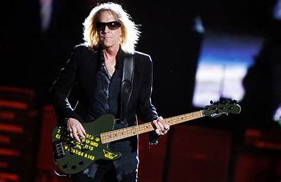 Tom Hamilton Jr. Net Worth 2024, Age, Height, Bio, Birthday, Wiki!
