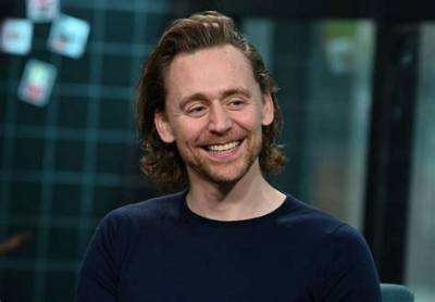 Tom Hiddleston Net Worth, Age, Height, Bio, Birthday, Wiki!