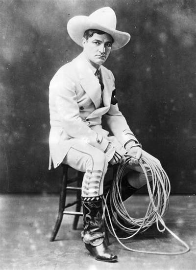 Tom Mix Net Worth, Age, Height, Bio, Birthday, Wiki!