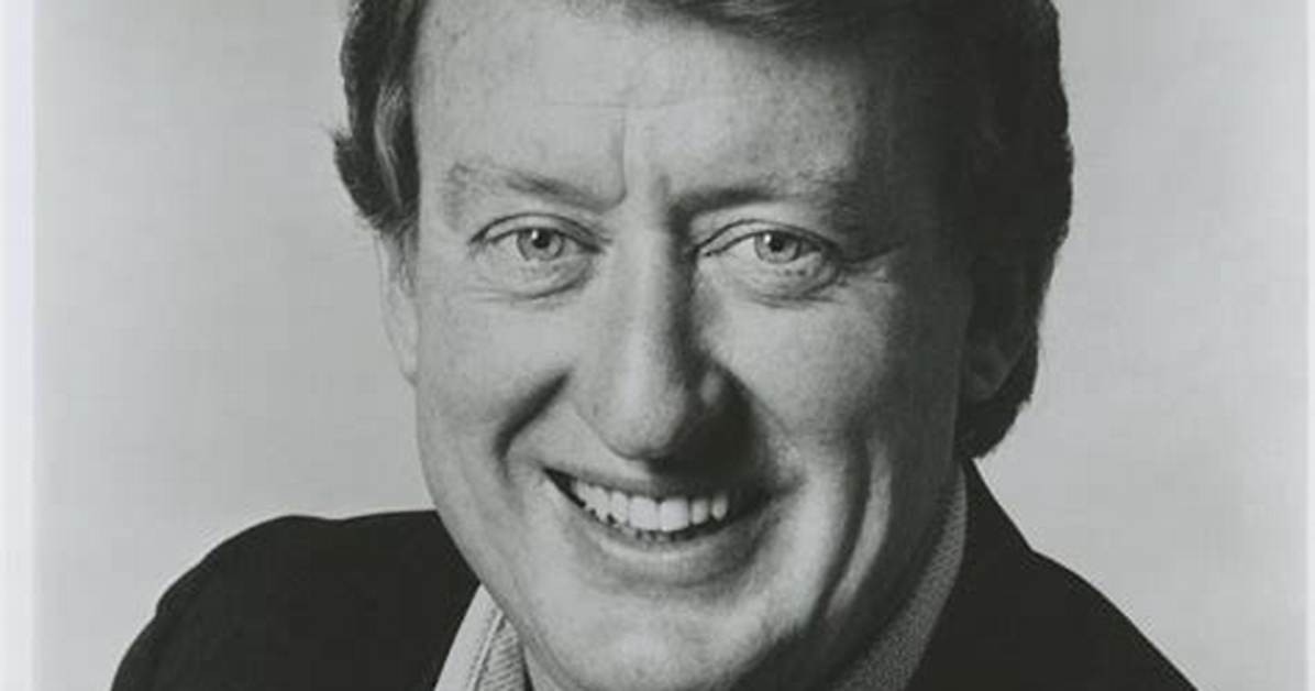 Tom Poston Net Worth, Age, Height, Bio, Birthday, Wiki!