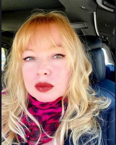 Traci Des Jardins - Net Worth, Age, Height, Birthday, Bio, Wiki!