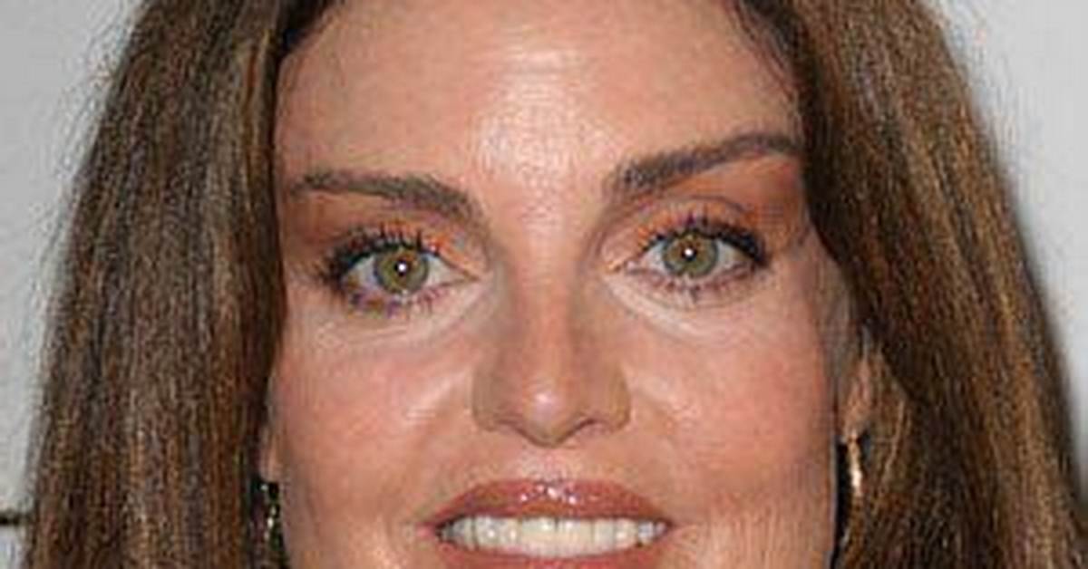Tracy Scoggins Net Worth, Age, Height, Bio, Birthday, Wiki!