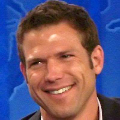 Travis Brown - Net Worth, Age, Height, Birthday, Bio, Wiki!