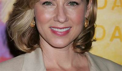 Traylor Howard Net Worth, Age, Height, Bio, Birthday, Wiki!