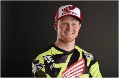 Trey Canard Net Worth, Age, Height, Bio, Birthday, Wiki!