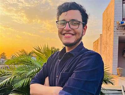 Triggered Insaan - Net Worth, Age, Height, Birthday, Bio, Wiki!