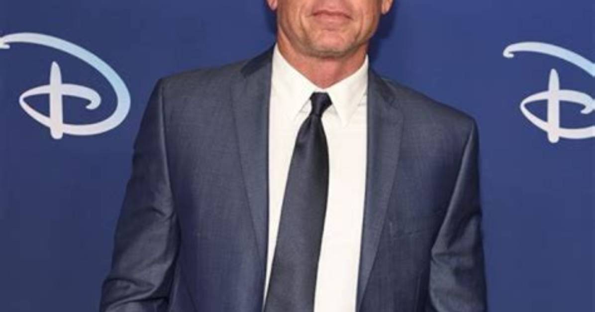Troy King - Net Worth, Age, Height, Birthday, Bio, Wiki!