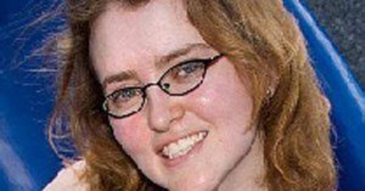 Tui Sutherland Net Worth, Age, Height, Bio, Birthday, Wiki!