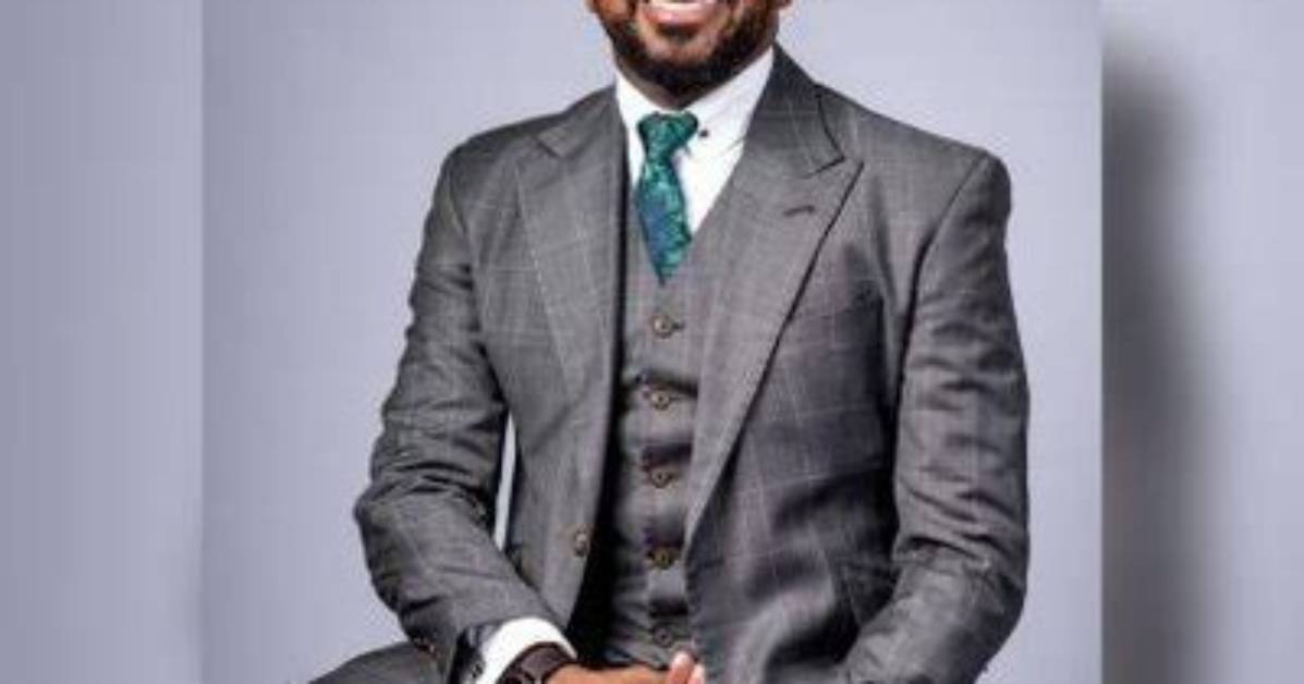 Tumi Sole - Net Worth, Age, Height, Birthday, Bio, Wiki!