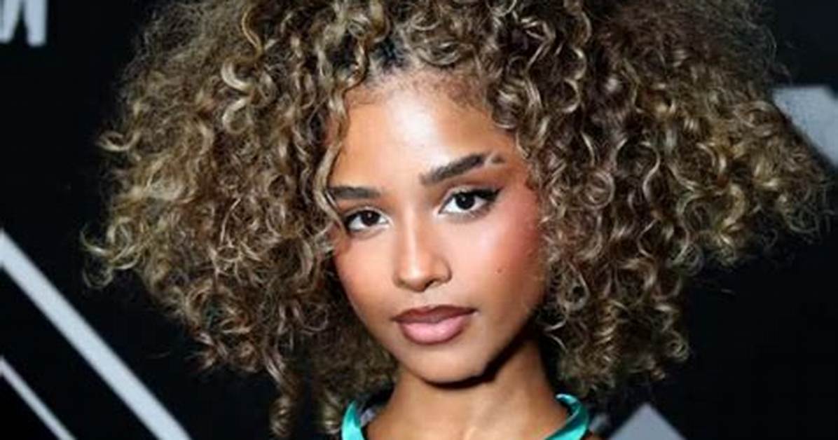 Tyla Yaweh Net Worth, Age, Height, Bio, Birthday, Wiki!