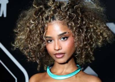 Tyla Yaweh Net Worth, Age, Height, Bio, Birthday, Wiki!